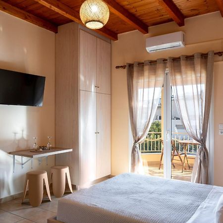 Eagle'S Nest City Apartments Aígion Ngoại thất bức ảnh