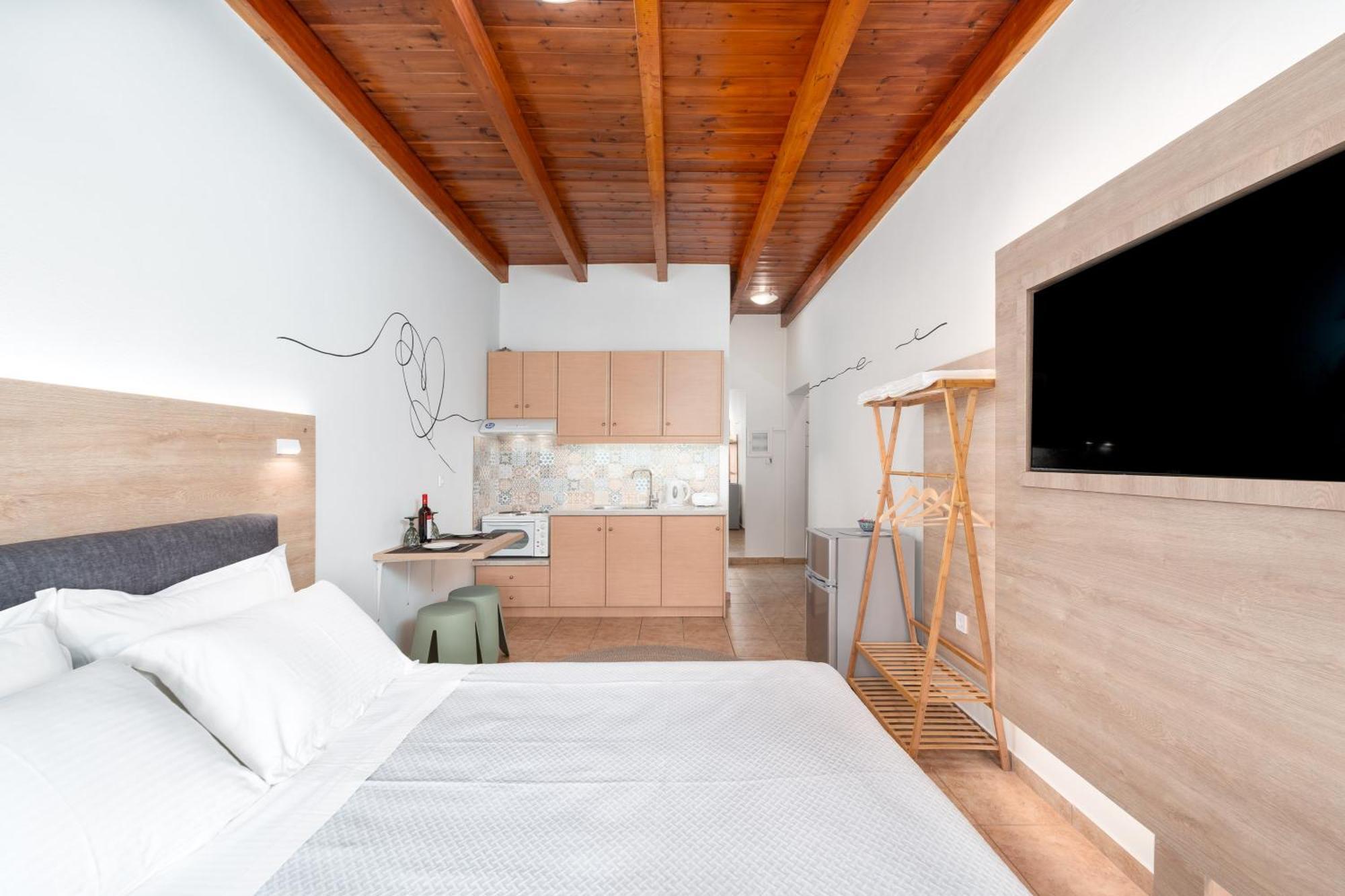 Eagle'S Nest City Apartments Aígion Ngoại thất bức ảnh